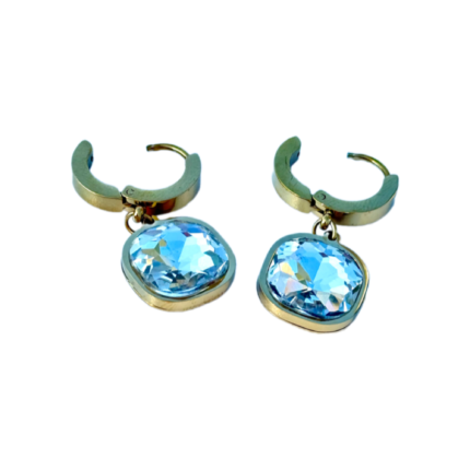 gold hoop earring