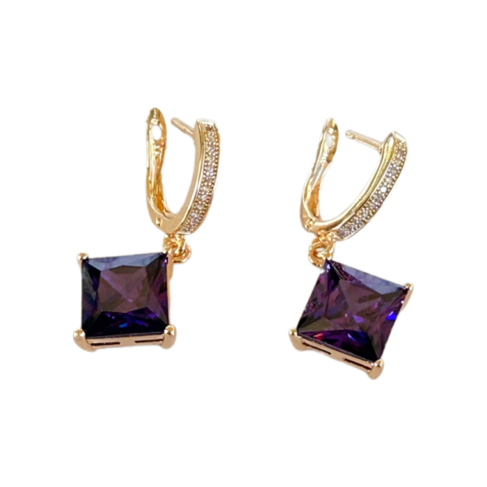 gold hoop earrings